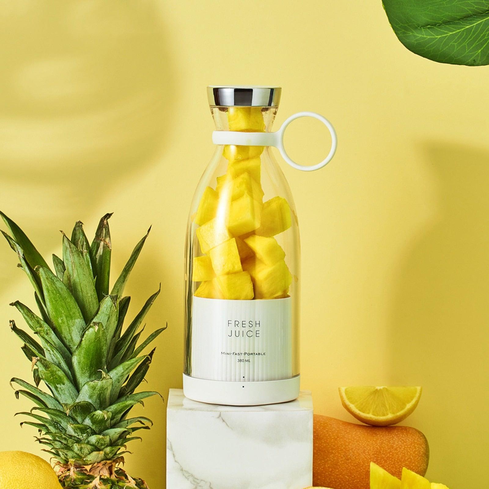 Portable Wireless Blender Juicer Bottle Mini Fruit Juice Mixer Machine